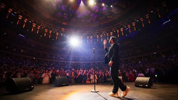 Zakir Khan Makes History with Sold-Out Hindi Comedy Show at Madison Square Garden